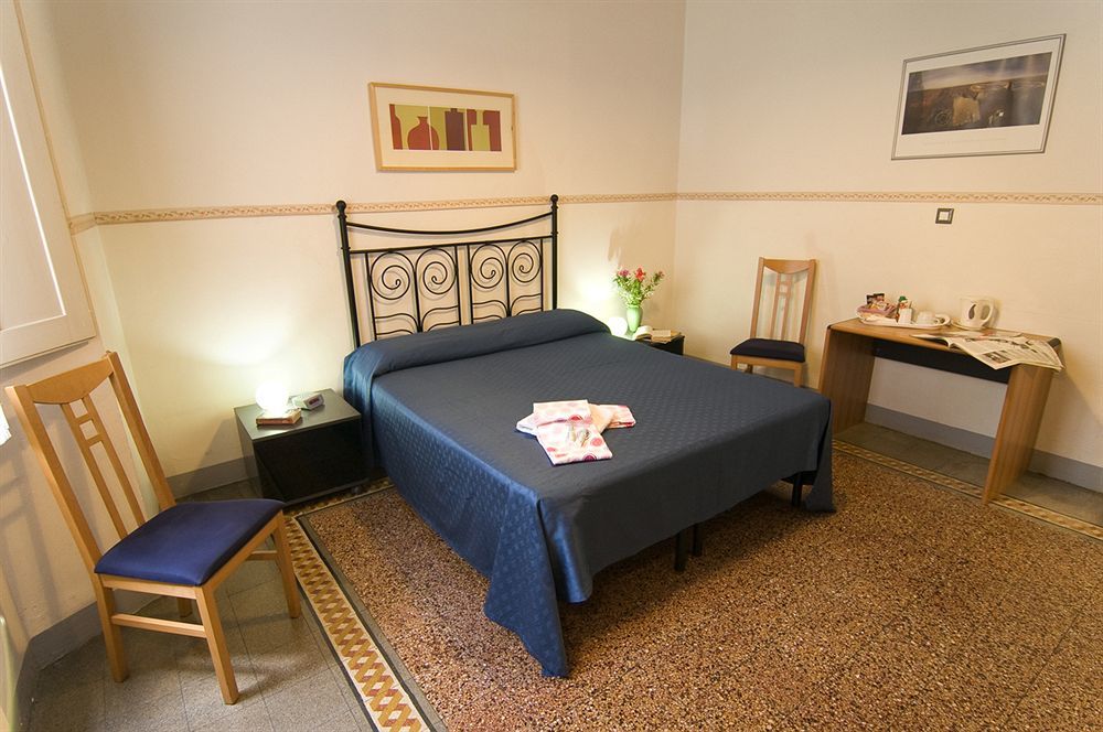 Bed and breakfast Primavera 2*